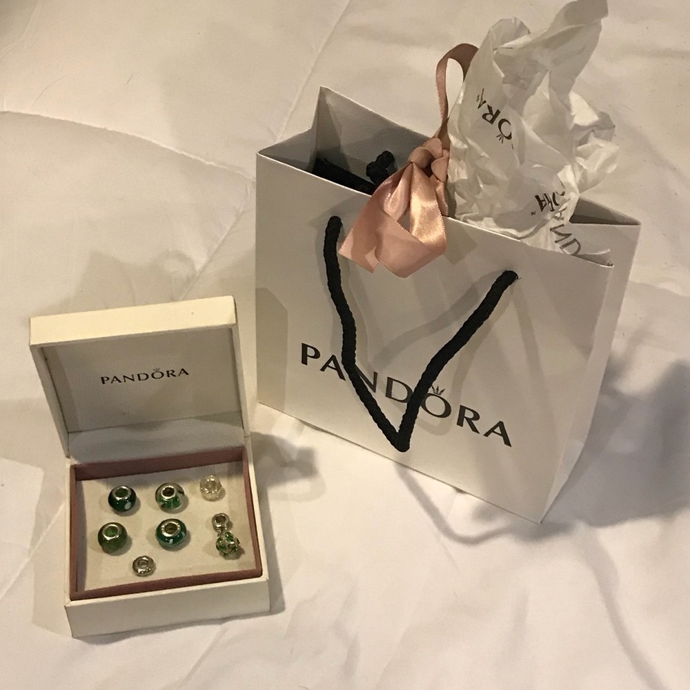 Pandora Set